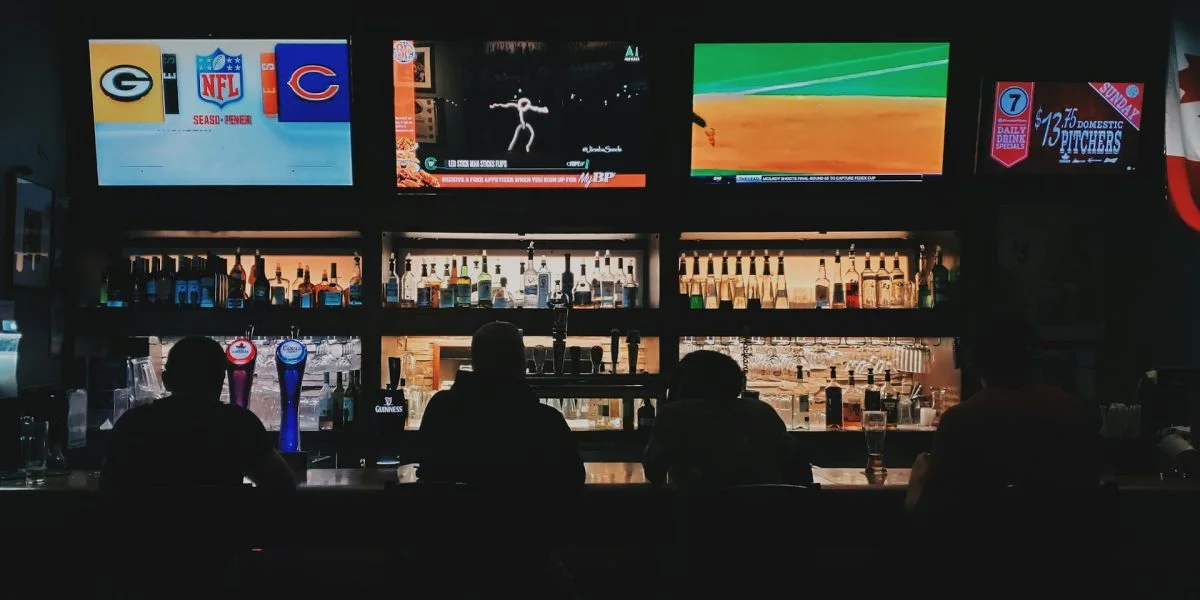 Casino Games vs. Sports‑Based Prediction Systems